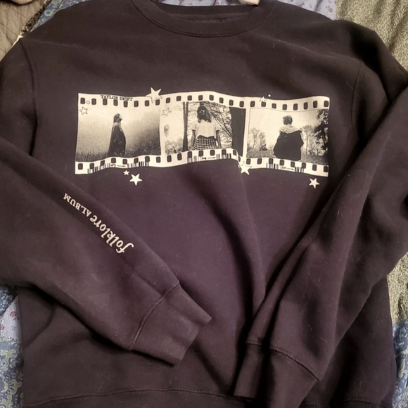 Taylor Swift Folklore Crewneck - Picture 1 of 1